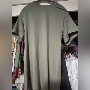 Bomhe T-shirt dress